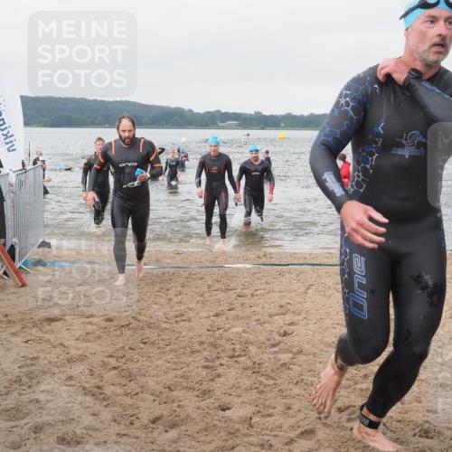 23.06.2024 - Viking Triathlon KatJ http://msf.ph/oto/6361500 23.06.2024 10:41:19 Schwimmen 38, 138, 167, 174, 288, 344, 450, 512 meine-sportfotos.de