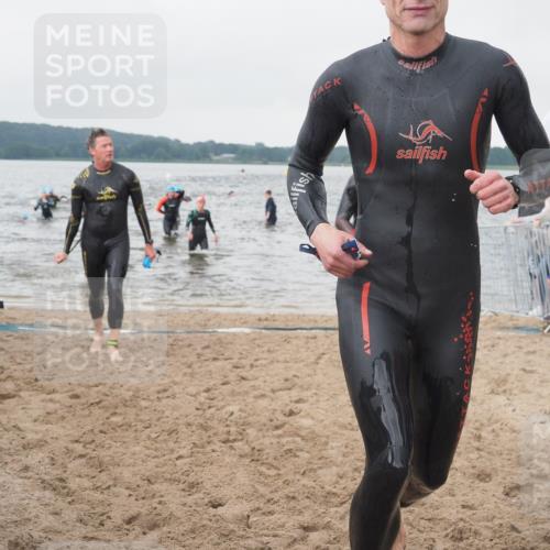 23.06.2024 - Viking Triathlon KatJ http://msf.ph/oto/6361527 23.06.2024 10:41:24 Schwimmen 38, 138, 174, 288, 512, 610 meine-sportfotos.de