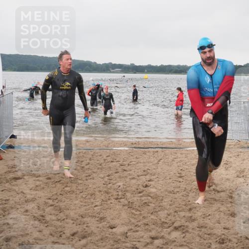 23.06.2024 - Viking Triathlon KatJ http://msf.ph/oto/6361528 23.06.2024 10:41:26 Schwimmen 38, 138, 174, 610 meine-sportfotos.de