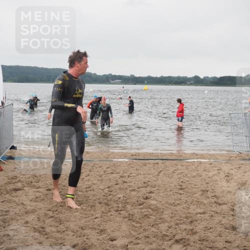 23.06.2024 - Viking Triathlon KatJ http://msf.ph/oto/6361534 23.06.2024 10:41:27 Schwimmen 38, 138, 174, 419, 610 meine-sportfotos.de