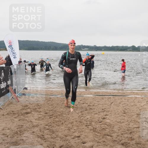 23.06.2024 - Viking Triathlon KatJ http://msf.ph/oto/6361551 23.06.2024 10:41:35 Schwimmen 15, 82, 161, 250, 419, 455, 553, 610 meine-sportfotos.de