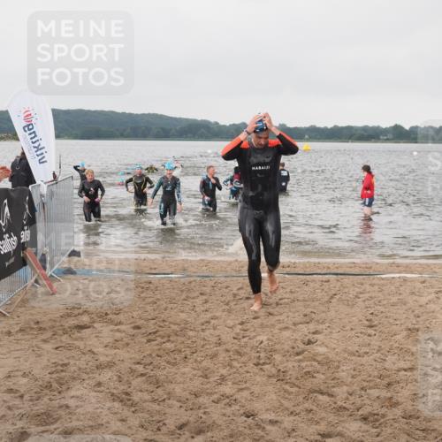 23.06.2024 - Viking Triathlon KatJ http://msf.ph/oto/6361558 23.06.2024 10:41:38 Schwimmen 15, 82, 161, 250, 419, 455, 553 meine-sportfotos.de