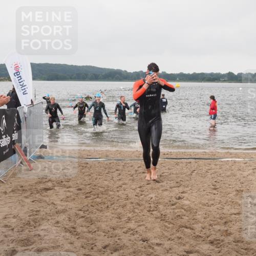 23.06.2024 - Viking Triathlon KatJ http://msf.ph/oto/6361559 23.06.2024 10:41:38 Schwimmen 15, 82, 161, 250, 419, 455, 553 meine-sportfotos.de