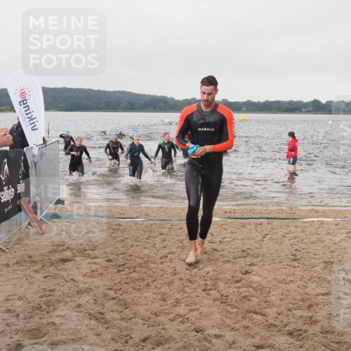 23.06.2024 - Viking Triathlon KatJ http://msf.ph/oto/6361562 23.06.2024 10:41:39 Schwimmen 15, 82, 161, 250, 419, 455, 553 meine-sportfotos.de