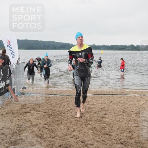 23.06.2024 - Viking Triathlon KatJ http://msf.ph/oto/6361581 23.06.2024 10:41:41 Schwimmen 15, 82, 161, 250, 419, 455, 553 meine-sportfotos.de
