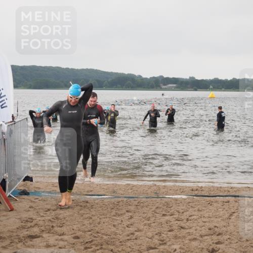 23.06.2024 - Viking Triathlon KatJ http://msf.ph/oto/6361644 23.06.2024 10:41:55 Schwimmen 171, 251, 287 meine-sportfotos.de