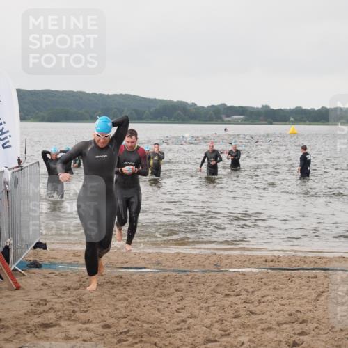 23.06.2024 - Viking Triathlon KatJ http://msf.ph/oto/6361646 23.06.2024 10:41:55 Schwimmen 171, 251, 287 meine-sportfotos.de