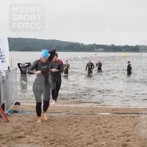23.06.2024 - Viking Triathlon KatJ http://msf.ph/oto/6361649 23.06.2024 10:41:55 Schwimmen 171, 251, 287 meine-sportfotos.de