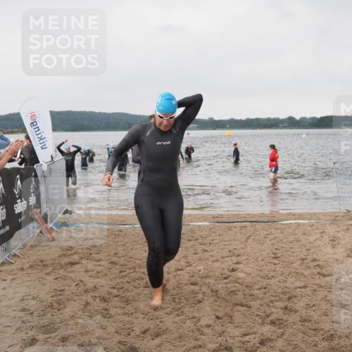 23.06.2024 - Viking Triathlon KatJ http://msf.ph/oto/6361657 23.06.2024 10:41:57 Schwimmen 171, 251, 287 meine-sportfotos.de