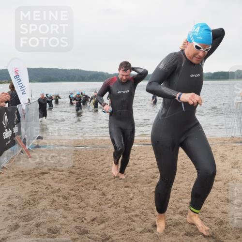 23.06.2024 - Viking Triathlon KatJ http://msf.ph/oto/6361661 23.06.2024 10:41:58 Schwimmen 171, 251, 287 meine-sportfotos.de