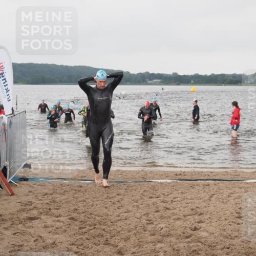 23.06.2024 - Viking Triathlon KatJ http://msf.ph/oto/6361682 23.06.2024 10:42:03 Schwimmen 133, 171, 437, 647 meine-sportfotos.de