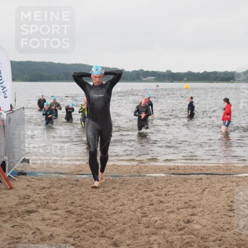 23.06.2024 - Viking Triathlon KatJ http://msf.ph/oto/6361688 23.06.2024 10:42:03 Schwimmen 133, 171, 437, 647 meine-sportfotos.de