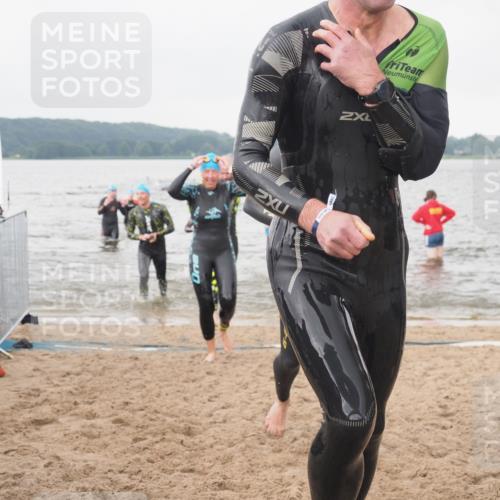 23.06.2024 - Viking Triathlon KatJ http://msf.ph/oto/6361723 23.06.2024 10:42:14 Schwimmen 27, 93, 133, 210, 320, 321, 437, 497, 522, 647 meine-sportfotos.de