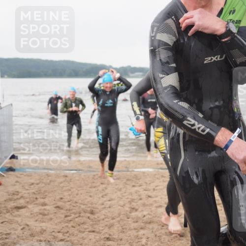 23.06.2024 - Viking Triathlon KatJ http://msf.ph/oto/6361728 23.06.2024 10:42:14 Schwimmen 27, 93, 133, 210, 320, 321, 437, 497, 522, 647 meine-sportfotos.de