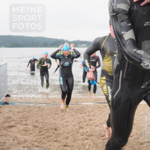 23.06.2024 - Viking Triathlon KatJ http://msf.ph/oto/6361730 23.06.2024 10:42:14 Schwimmen 27, 93, 133, 210, 320, 321, 437, 497, 522, 647 meine-sportfotos.de