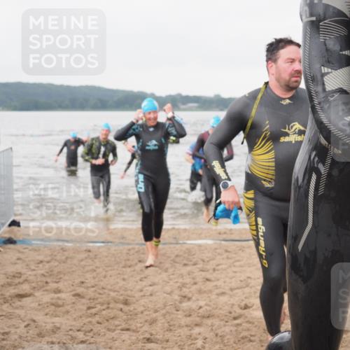 23.06.2024 - Viking Triathlon KatJ http://msf.ph/oto/6361732 23.06.2024 10:42:14 Schwimmen 27, 93, 133, 210, 320, 321, 437, 497, 522, 647 meine-sportfotos.de