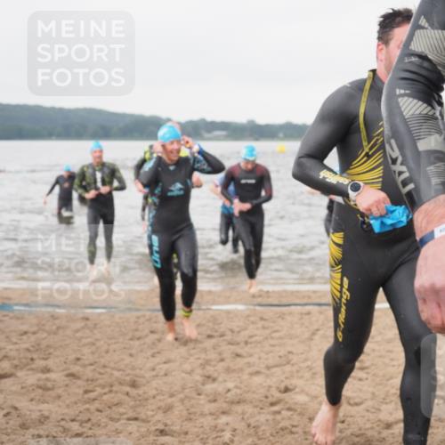 23.06.2024 - Viking Triathlon KatJ http://msf.ph/oto/6361736 23.06.2024 10:42:15 Schwimmen 27, 93, 133, 210, 271, 320, 321, 497, 522, 647 meine-sportfotos.de