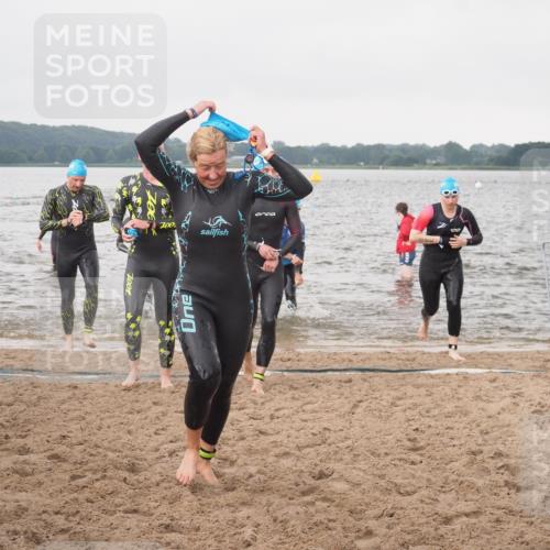 23.06.2024 - Viking Triathlon KatJ http://msf.ph/oto/6361747 23.06.2024 10:42:16 Schwimmen 27, 93, 133, 210, 271, 320, 321, 497, 522, 647 meine-sportfotos.de