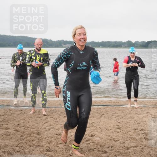 23.06.2024 - Viking Triathlon KatJ http://msf.ph/oto/6361755 23.06.2024 10:42:16 Schwimmen 27, 93, 133, 210, 271, 320, 321, 497, 522, 647 meine-sportfotos.de