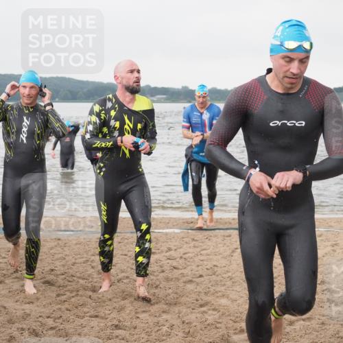 23.06.2024 - Viking Triathlon KatJ http://msf.ph/oto/6361776 23.06.2024 10:42:18 Schwimmen 27, 93, 210, 271, 320, 321, 497, 522 meine-sportfotos.de