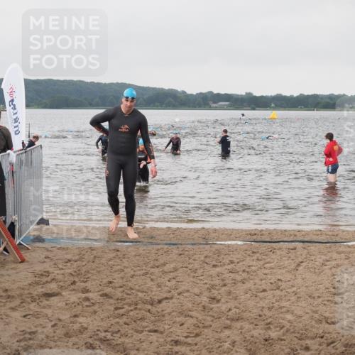 23.06.2024 - Viking Triathlon KatJ http://msf.ph/oto/6361812 23.06.2024 10:42:25 Schwimmen 271, 352 meine-sportfotos.de