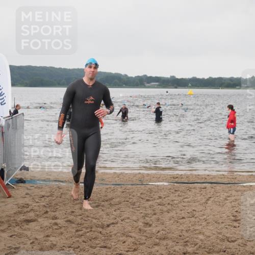 23.06.2024 - Viking Triathlon KatJ http://msf.ph/oto/6361827 23.06.2024 10:42:26 Schwimmen 271, 352 meine-sportfotos.de