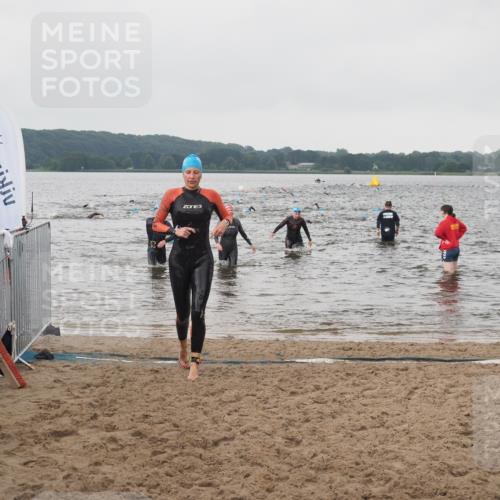 23.06.2024 - Viking Triathlon KatJ http://msf.ph/oto/6361845 23.06.2024 10:42:32 Schwimmen 115, 352, 639 meine-sportfotos.de