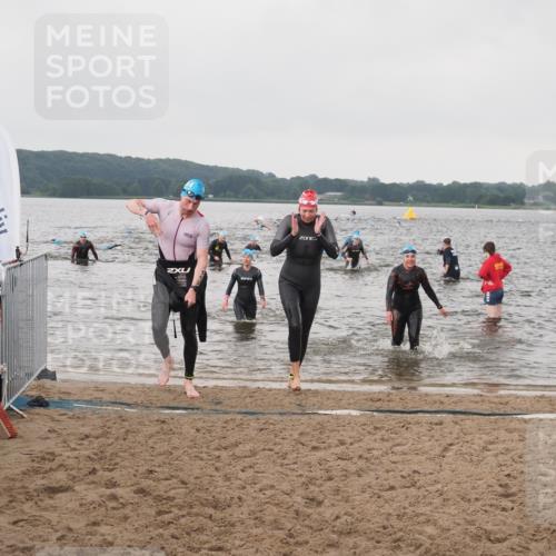 23.06.2024 - Viking Triathlon KatJ http://msf.ph/oto/6361861 23.06.2024 10:42:42 Schwimmen 115, 390, 424, 639 meine-sportfotos.de
