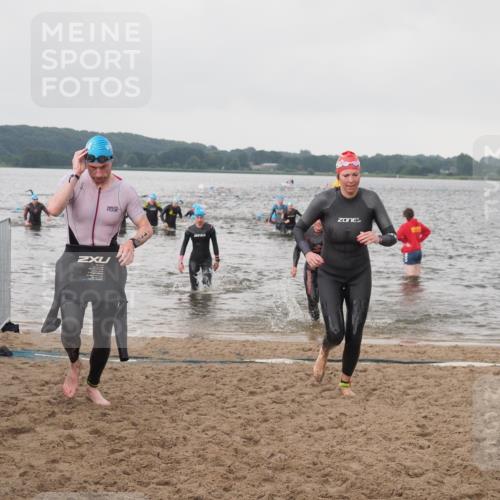23.06.2024 - Viking Triathlon KatJ http://msf.ph/oto/6361880 23.06.2024 10:42:43 Schwimmen 115, 390, 424, 639 meine-sportfotos.de