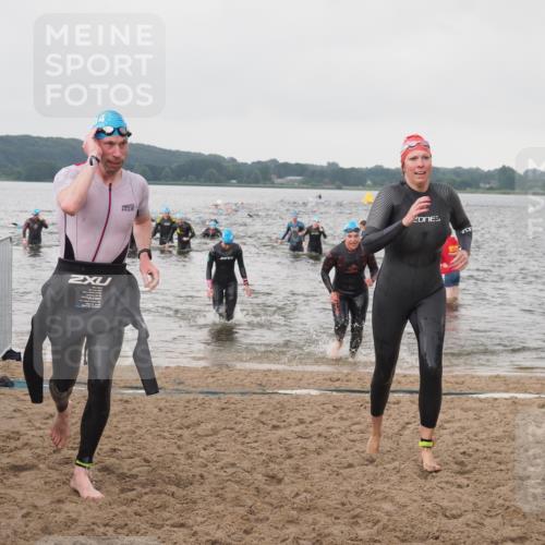 23.06.2024 - Viking Triathlon KatJ http://msf.ph/oto/6361888 23.06.2024 10:42:44 Schwimmen 115, 390, 424, 639 meine-sportfotos.de