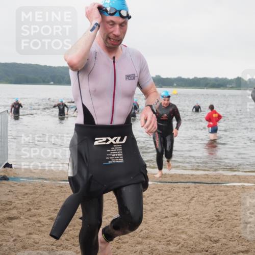 23.06.2024 - Viking Triathlon KatJ http://msf.ph/oto/6361892 23.06.2024 10:42:45 Schwimmen 115, 390, 424, 639 meine-sportfotos.de