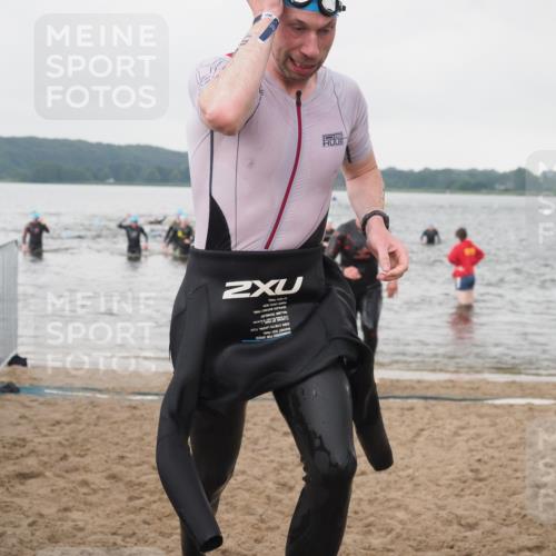 23.06.2024 - Viking Triathlon KatJ http://msf.ph/oto/6361894 23.06.2024 10:42:45 Schwimmen 115, 390, 424, 639 meine-sportfotos.de
