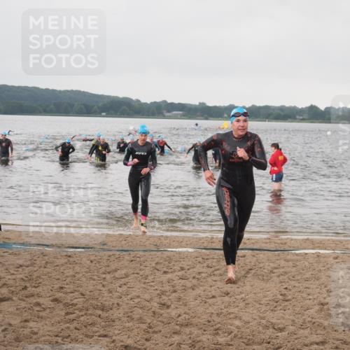 23.06.2024 - Viking Triathlon KatJ http://msf.ph/oto/6361905 23.06.2024 10:42:46 Schwimmen 115, 390, 424, 639 meine-sportfotos.de