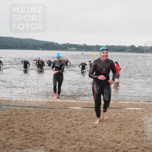 23.06.2024 - Viking Triathlon KatJ http://msf.ph/oto/6361909 23.06.2024 10:42:47 Schwimmen 115, 390, 424, 639 meine-sportfotos.de