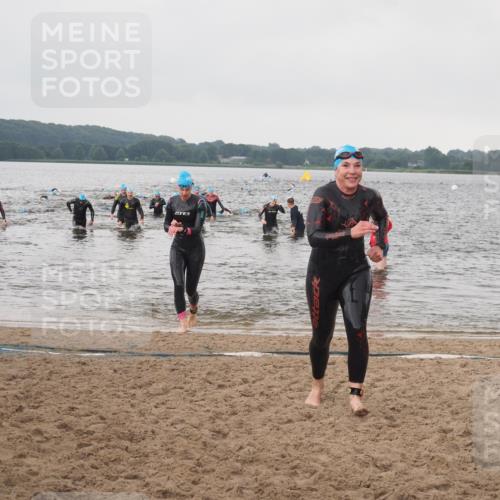 23.06.2024 - Viking Triathlon KatJ http://msf.ph/oto/6361911 23.06.2024 10:42:47 Schwimmen 115, 390, 424, 639 meine-sportfotos.de