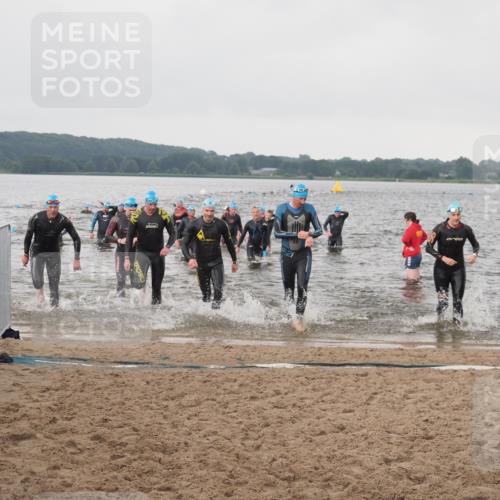 23.06.2024 - Viking Triathlon KatJ http://msf.ph/oto/6361937 23.06.2024 10:43:01 Schwimmen 152, 163, 172, 196, 222, 338, 471, 489 meine-sportfotos.de