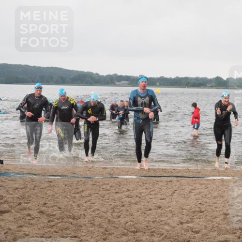 23.06.2024 - Viking Triathlon KatJ http://msf.ph/oto/6361946 23.06.2024 10:43:02 Schwimmen 152, 163, 172, 196, 222, 338, 471, 489 meine-sportfotos.de
