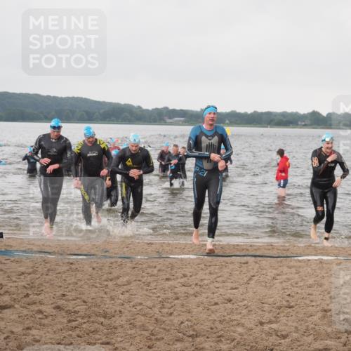 23.06.2024 - Viking Triathlon KatJ http://msf.ph/oto/6361948 23.06.2024 10:43:02 Schwimmen 152, 163, 172, 196, 222, 338, 471, 489 meine-sportfotos.de