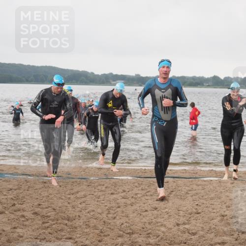23.06.2024 - Viking Triathlon KatJ http://msf.ph/oto/6361960 23.06.2024 10:43:03 Schwimmen 152, 163, 172, 196, 222, 338, 471, 489 meine-sportfotos.de