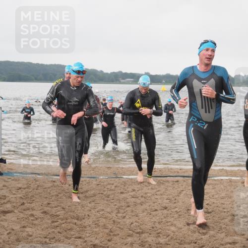 23.06.2024 - Viking Triathlon KatJ http://msf.ph/oto/6361971 23.06.2024 10:43:04 Schwimmen 67, 152, 163, 172, 196, 222, 338, 471, 489 meine-sportfotos.de