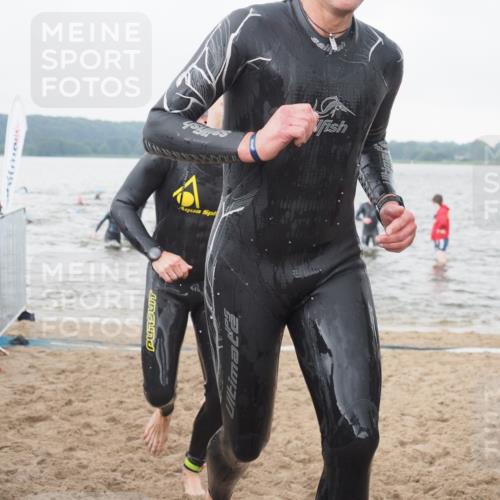 23.06.2024 - Viking Triathlon KatJ http://msf.ph/oto/6361989 23.06.2024 10:43:06 Schwimmen 67, 78, 109, 152, 163, 172, 196, 222, 244, 338, 471, 489, 500 meine-sportfotos.de