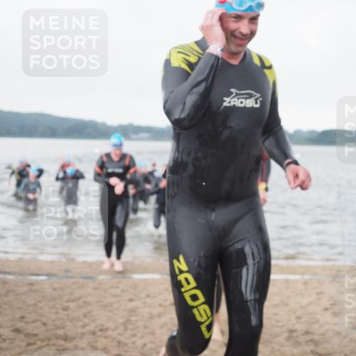 23.06.2024 - Viking Triathlon KatJ http://msf.ph/oto/6362006 23.06.2024 10:43:08 Schwimmen 67, 78, 109, 152, 163, 172, 196, 222, 244, 277, 338, 466, 471, 500 meine-sportfotos.de