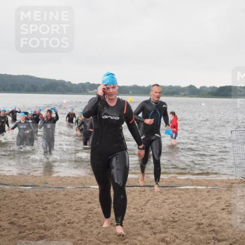 23.06.2024 - Viking Triathlon KatJ http://msf.ph/oto/6362030 23.06.2024 10:43:11 Schwimmen 67, 78, 109, 163, 187, 196, 244, 277, 338, 392, 466, 500 meine-sportfotos.de