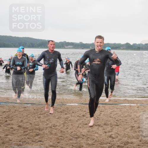 23.06.2024 - Viking Triathlon KatJ http://msf.ph/oto/6362049 23.06.2024 10:43:15 Schwimmen 67, 78, 109, 187, 196, 244, 268, 277, 392, 466, 500 meine-sportfotos.de