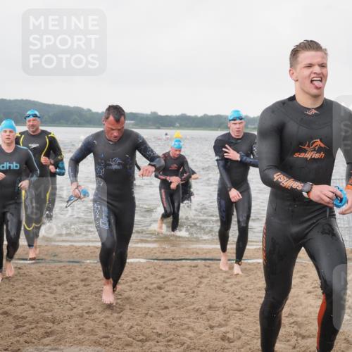 23.06.2024 - Viking Triathlon KatJ http://msf.ph/oto/6362059 23.06.2024 10:43:16 Schwimmen 67, 78, 109, 187, 196, 244, 268, 277, 392, 466, 500 meine-sportfotos.de