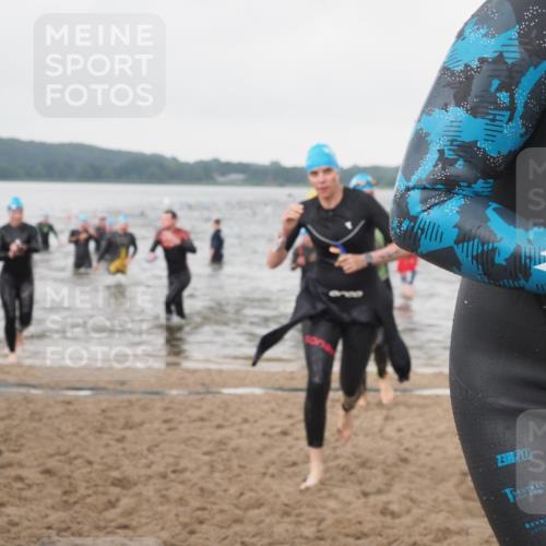 23.06.2024 - Viking Triathlon KatJ http://msf.ph/oto/6362119 23.06.2024 10:43:22 Schwimmen 187, 239, 268, 277, 323, 392, 466, 508 meine-sportfotos.de