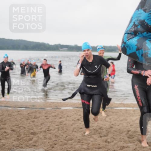 23.06.2024 - Viking Triathlon KatJ http://msf.ph/oto/6362121 23.06.2024 10:43:22 Schwimmen 187, 239, 268, 277, 323, 392, 466, 508 meine-sportfotos.de