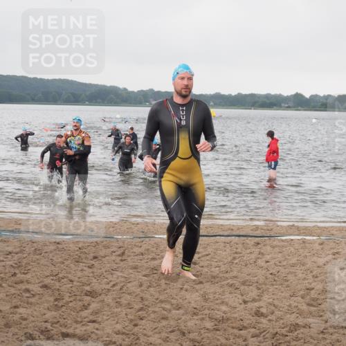 23.06.2024 - Viking Triathlon KatJ http://msf.ph/oto/6362200 23.06.2024 10:43:32 Schwimmen 65, 239, 323, 347, 496, 508, 537, 633 meine-sportfotos.de