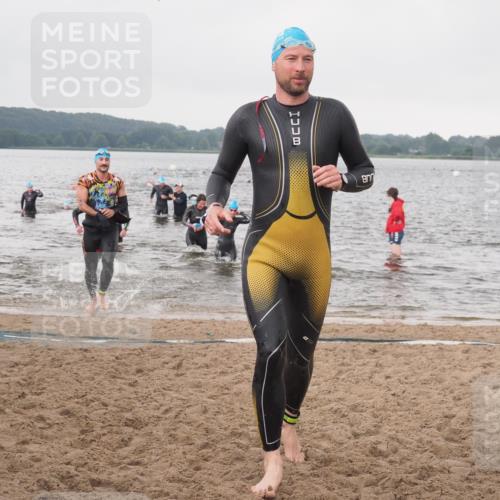 23.06.2024 - Viking Triathlon KatJ http://msf.ph/oto/6362208 23.06.2024 10:43:33 Schwimmen 65, 239, 323, 347, 496, 537, 633 meine-sportfotos.de