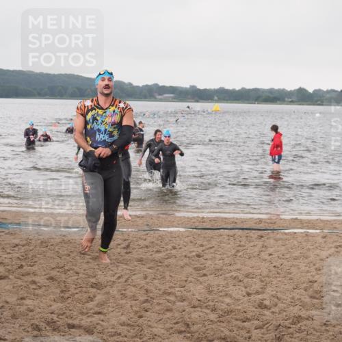 23.06.2024 - Viking Triathlon KatJ http://msf.ph/oto/6362217 23.06.2024 10:43:35 Schwimmen 65, 239, 347, 496, 537, 633 meine-sportfotos.de